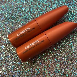 COPY - NWT COVERGIRL 2x lash blast volume black mascaras